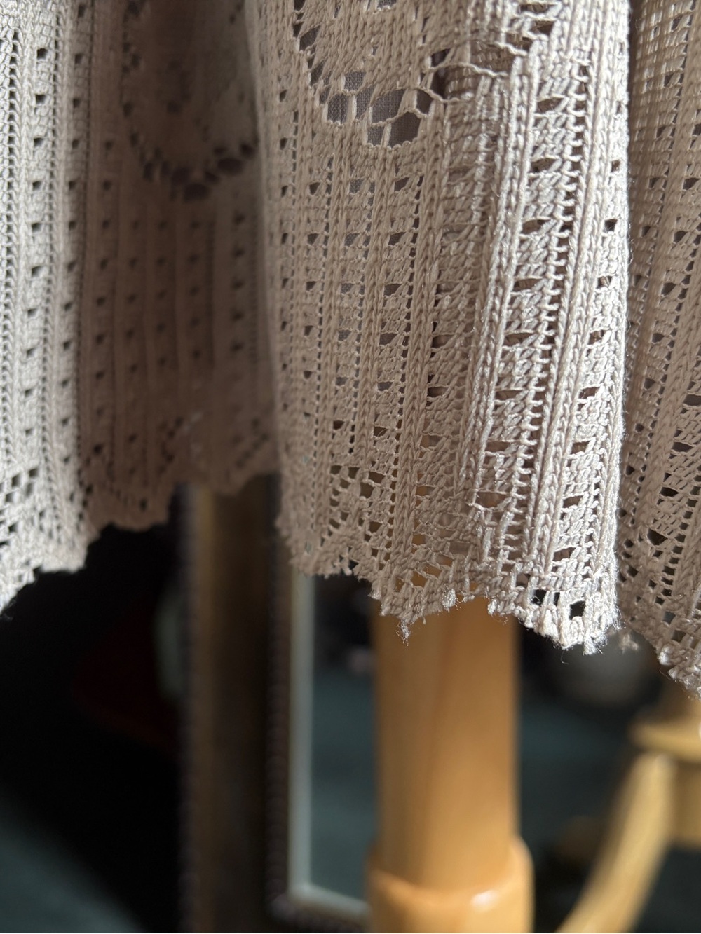 Free People short lace dress with raw hem and open back - Picture 3 of 10